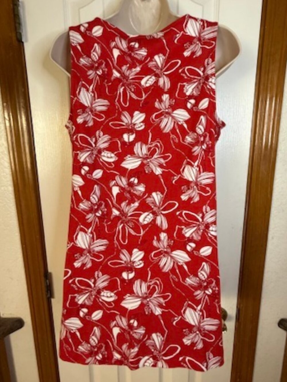 Chico's Hawaiian Print Tunic in red and white, size M - excellent condition!! - Picture 2 of 6